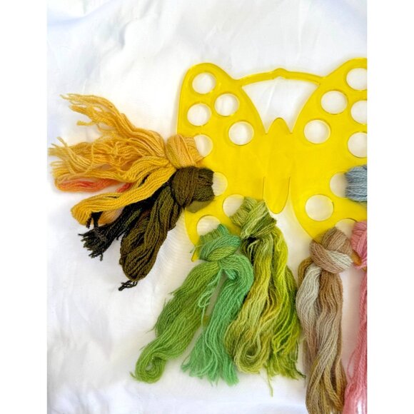 Butterfly Yarn Floss Organizer Needlework Plastic Divider Craft Tool - Picture 3 of 5